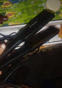 Kemei KM-329 Hair Straightener photo review